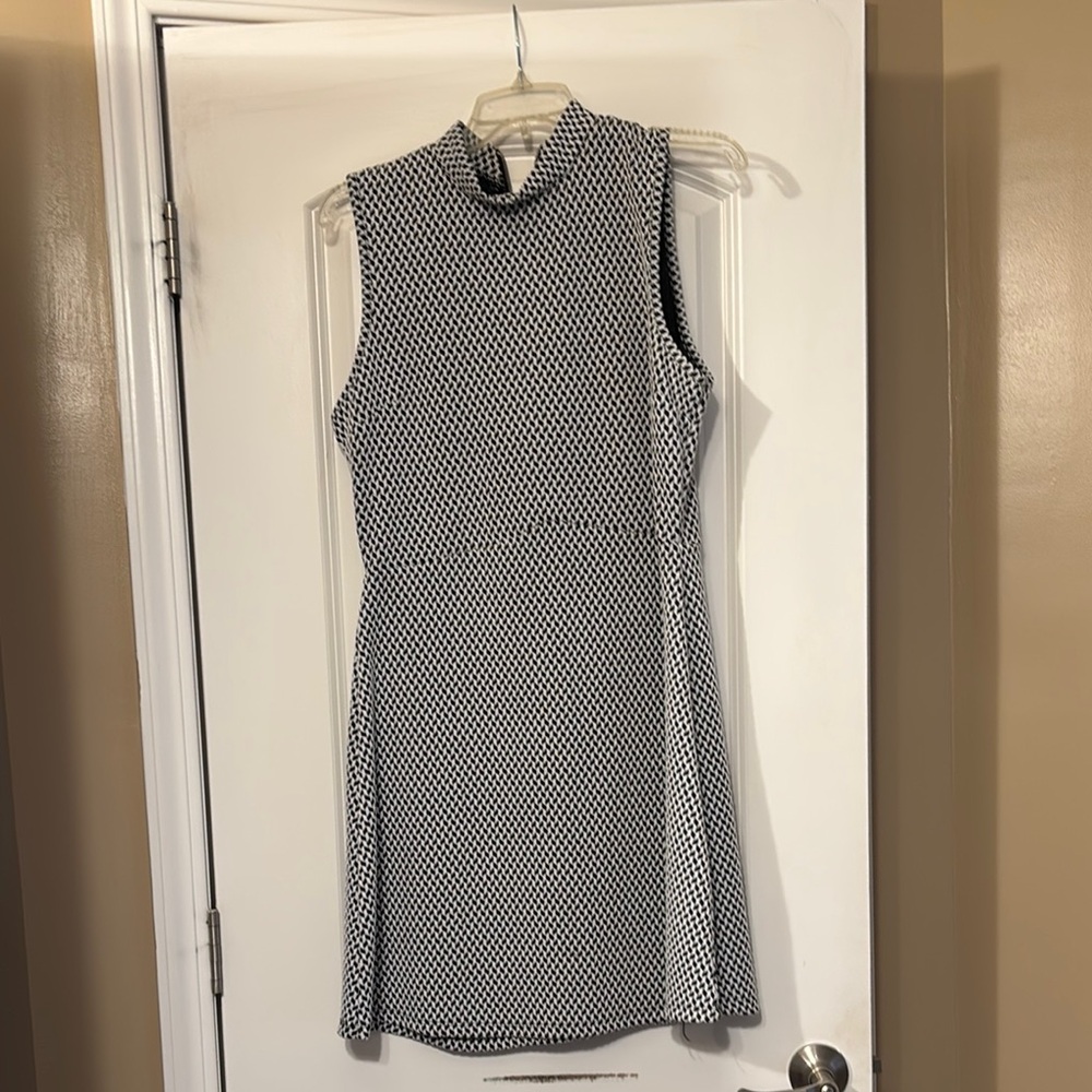 Charlotte Russe Black and White Sheath Mini Dress